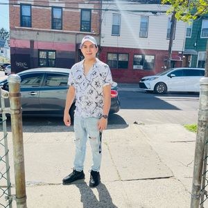 Meet your Posher, Sergio